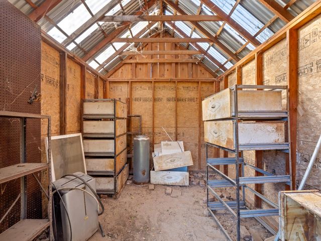 4430 N Teilman Avenue, Fresno, CA 93705