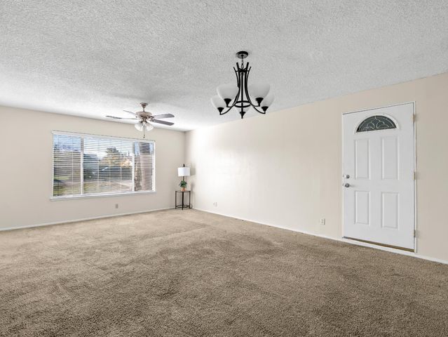 4430 N Teilman Avenue, Fresno, CA 93705