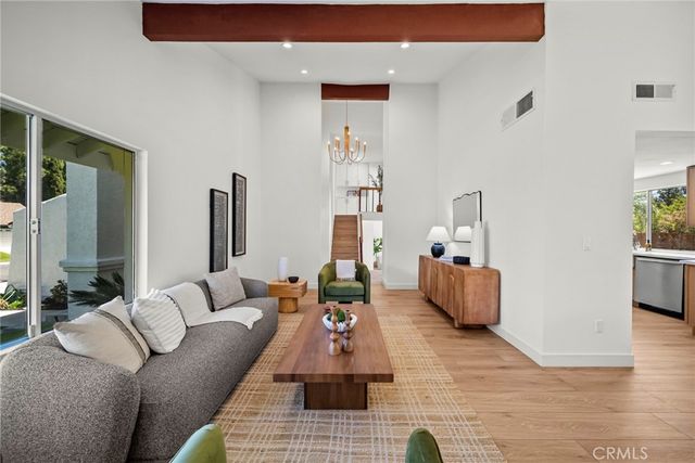 11743 Pala Mesa, Porter Ranch, CA 91326