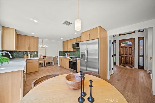 11743 Pala Mesa, Porter Ranch, CA 91326