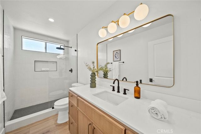 11743 Pala Mesa, Porter Ranch, CA 91326