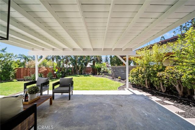 11743 Pala Mesa, Porter Ranch, CA 91326