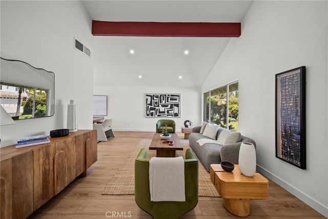 11743 Pala Mesa, Porter Ranch, CA 91326