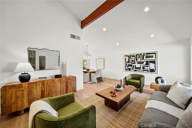 11743 Pala Mesa, Porter Ranch, CA 91326