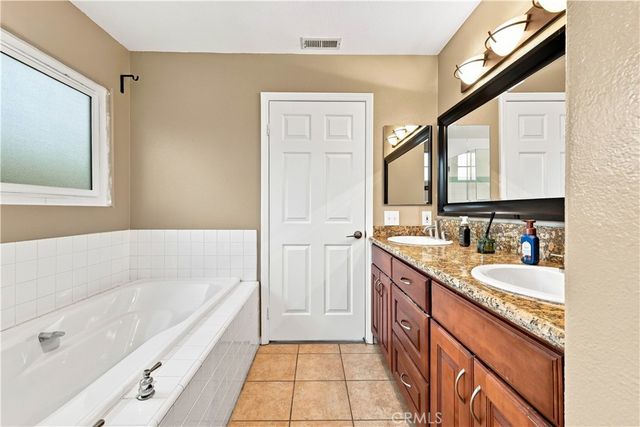 13638 Dronfield Avenue, Sylmar, CA 91342