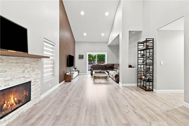 13638 Dronfield Avenue, Sylmar, CA 91342