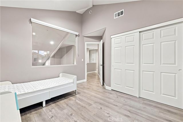 13638 Dronfield Avenue, Sylmar, CA 91342