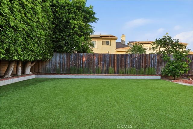 13638 Dronfield Avenue, Sylmar, CA 91342