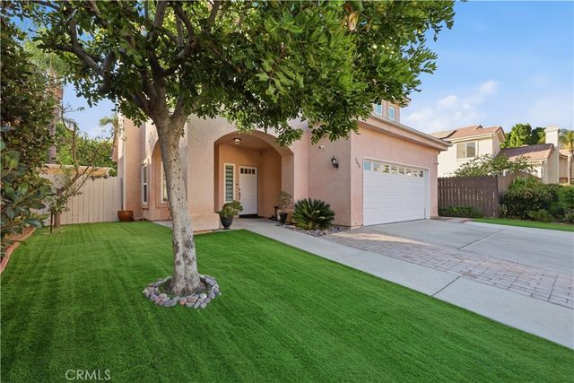 13638 Dronfield Avenue, Sylmar, CA 91342