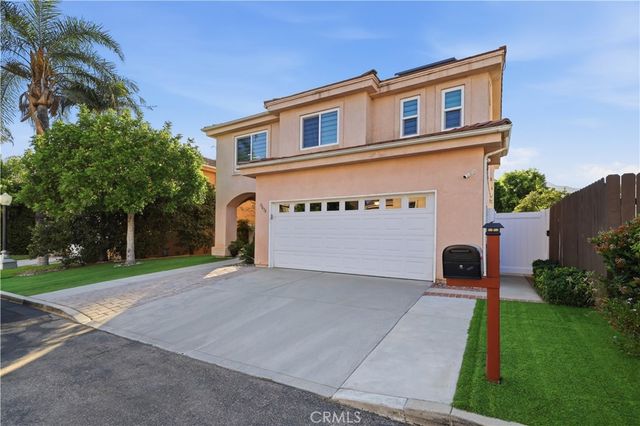 13638 Dronfield Avenue, Sylmar, CA 91342