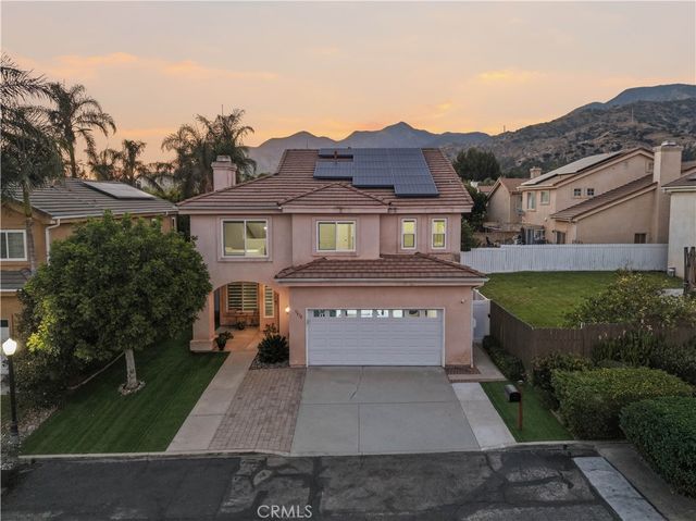 13638 Dronfield Avenue, Sylmar, CA 91342