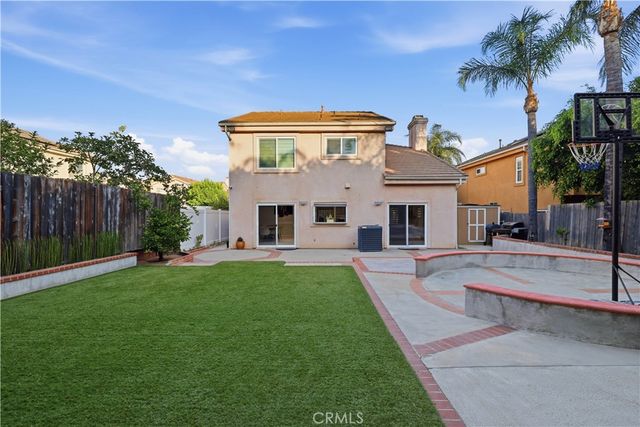 13638 Dronfield Avenue, Sylmar, CA 91342