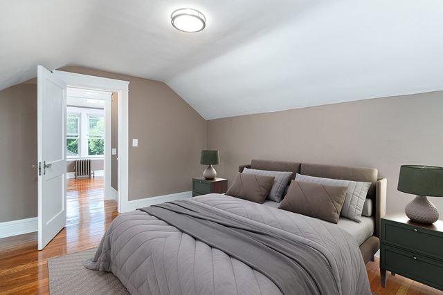 1402 S Broadway, East Providence, RI 02914