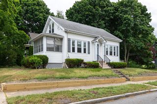 1402 S Broadway, East Providence, RI 02914