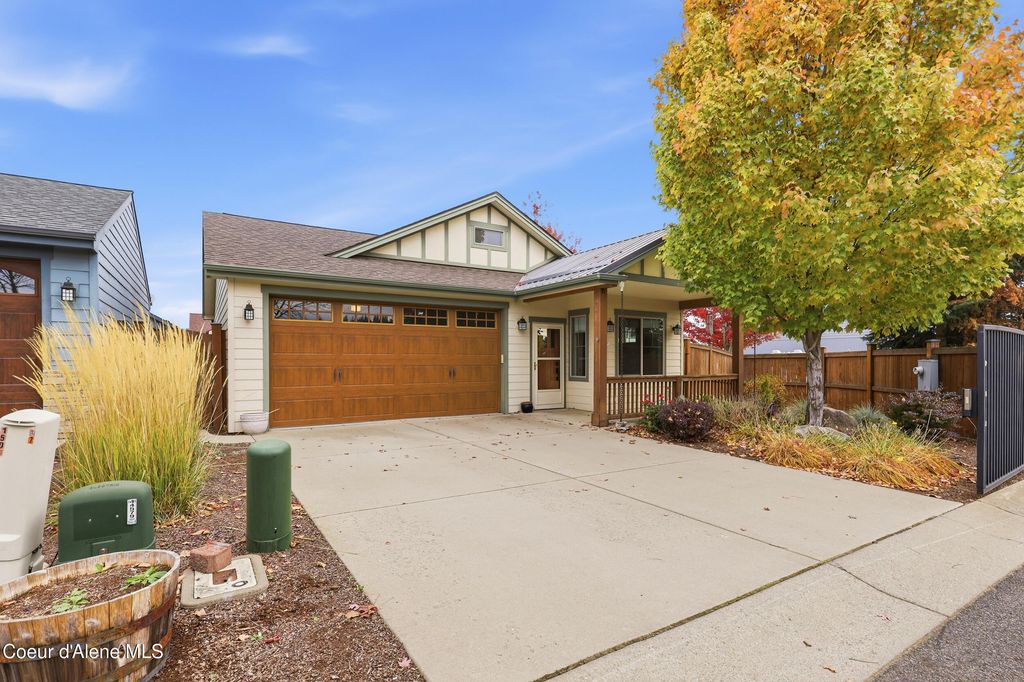 867 W Knoll LN, Coeur d'Alene, ID 83815 photo 3