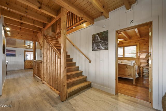 3032 Hickory Lodge Drive, Sevierville, TN 37862