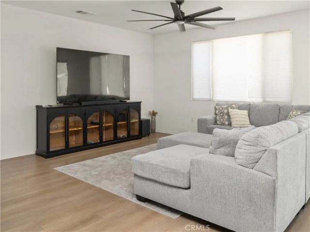 4728 Goldfinch, Hemet, CA 92545