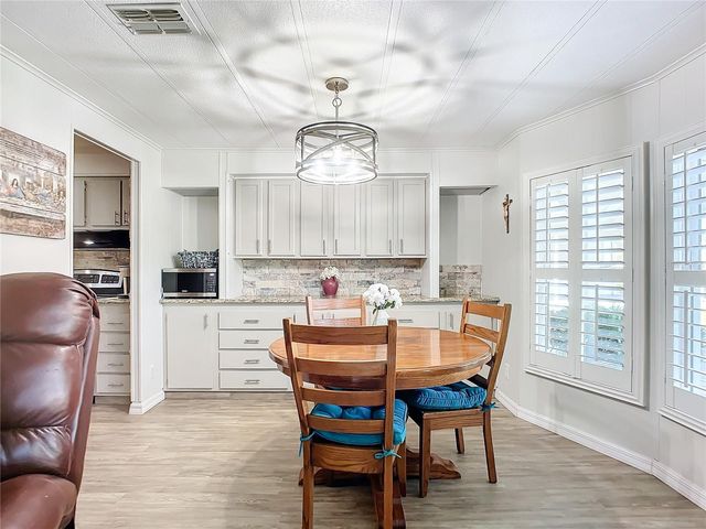 812 SWALLOW LANE M142, Osteen, FL 32764