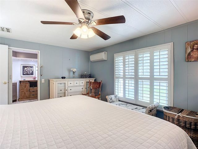 812 SWALLOW LANE M142, Osteen, FL 32764