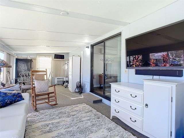 812 SWALLOW LANE M142, Osteen, FL 32764