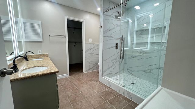 12318 Ashling Drive, Houston, TX 77477