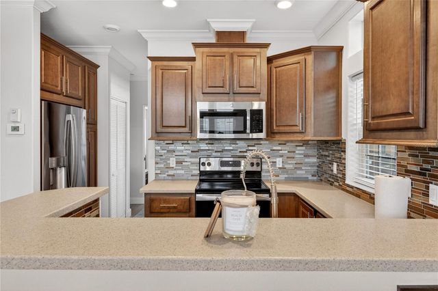 2450 CYPRESS STREET, Clermont, FL 34714