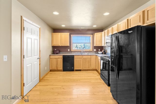 375 Mactavish Lane, Belgrade, MT 59714