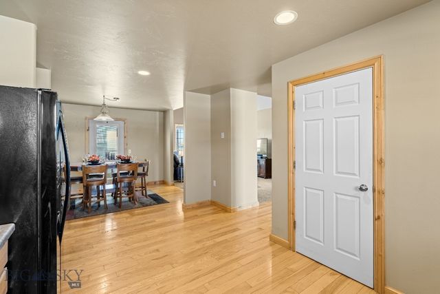 375 Mactavish Lane, Belgrade, MT 59714