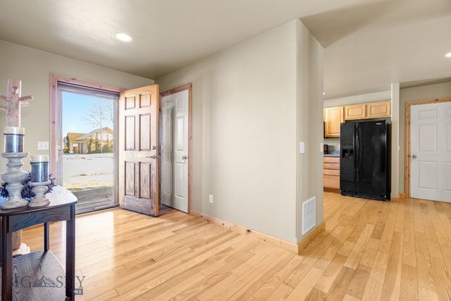 375 Mactavish Lane, Belgrade, MT 59714