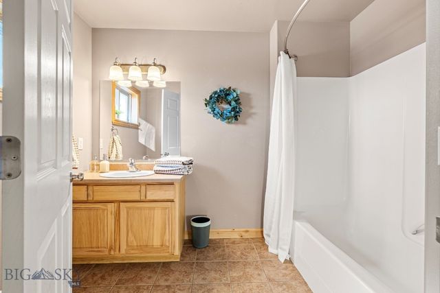 375 Mactavish Lane, Belgrade, MT 59714