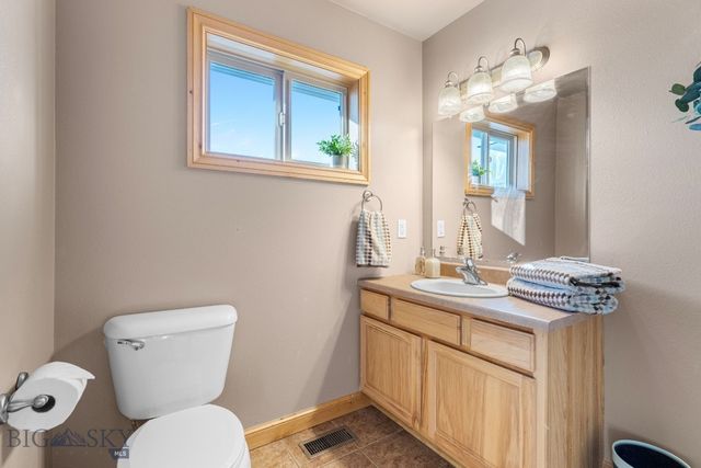 375 Mactavish Lane, Belgrade, MT 59714