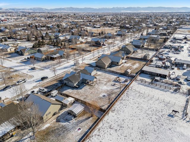 375 Mactavish Lane, Belgrade, MT 59714