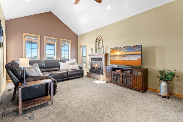 375 Mactavish Lane, Belgrade, MT 59714