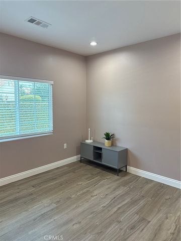 5272 Barcelona, La Palma, CA 90623