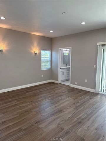 5272 Barcelona, La Palma, CA 90623