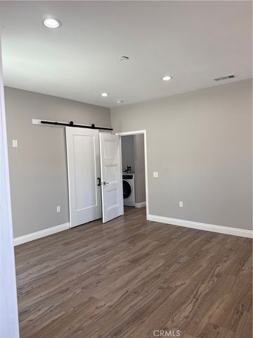 5272 Barcelona, La Palma, CA 90623