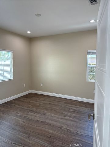 5272 Barcelona, La Palma, CA 90623