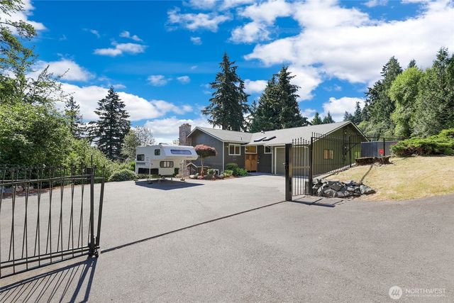 4706 Caldwell Road E, Edgewood, WA 98372