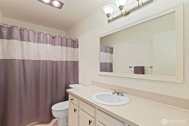 4706 Caldwell Road E, Edgewood, WA 98372
