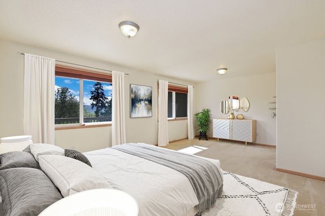 4706 Caldwell Road E, Edgewood, WA 98372