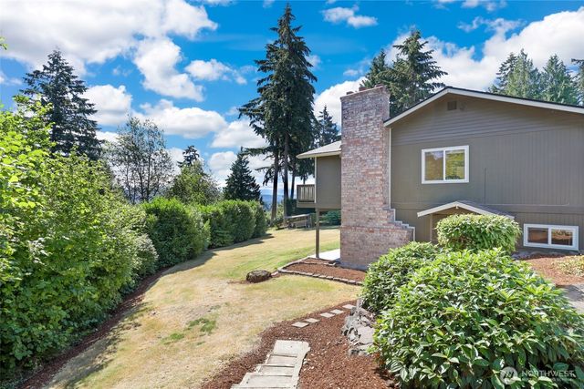 4706 Caldwell Road E, Edgewood, WA 98372