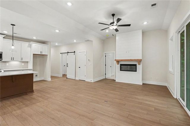 1632 McClung Road, Hiram, GA 30141