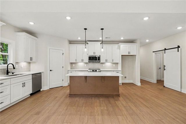 1632 McClung Road, Hiram, GA 30141