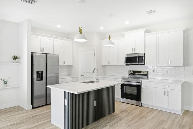 4097 FEATHER TERRACE, North Port, FL 34286