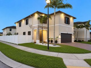 3555 W 106th Street, Hialeah, FL 33018