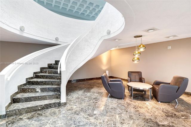 1360 S Ocean Blvd 1204, Pompano Beach, FL 33062