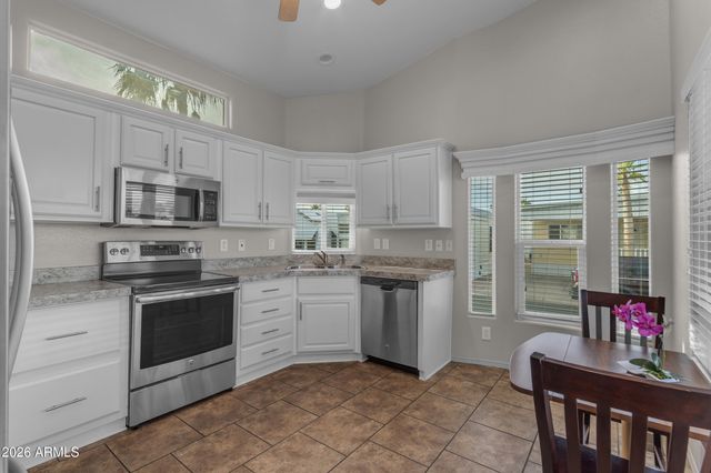 3710 S GOLDFIELD Road 797, Apache Junction, AZ 85119