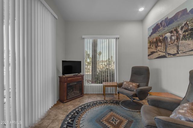3710 S GOLDFIELD Road 797, Apache Junction, AZ 85119