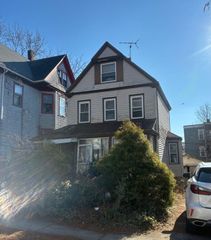 37 Longfellow St, Boston, MA 02122