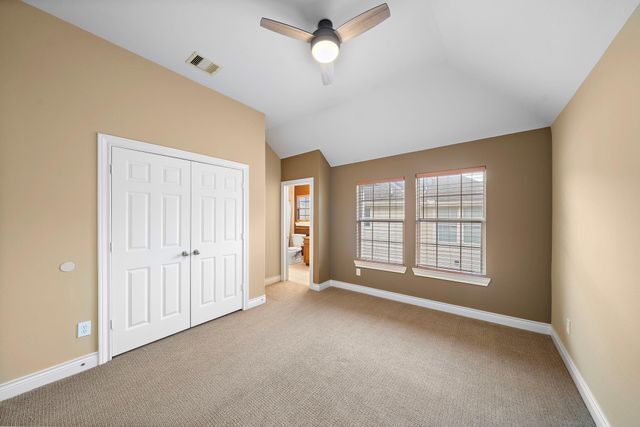 2927 Clinton Drive, Houston, TX 77020
